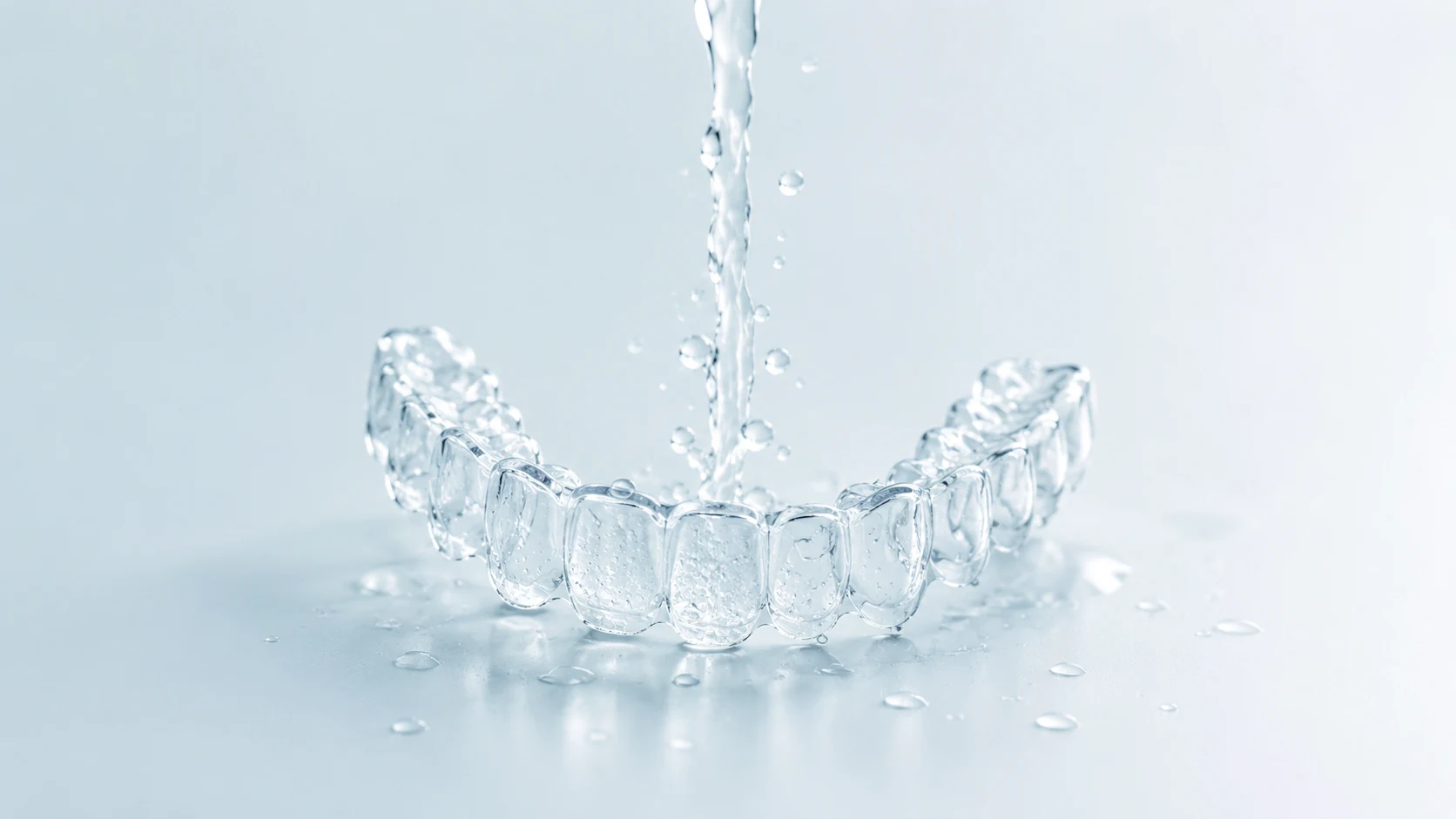 Cleaning aligners step 1